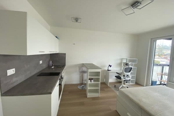 Studio flat to rent, 30 m², Kolbenova, Praha Studio flat to rent, 30 m², Kolbenova, Praha