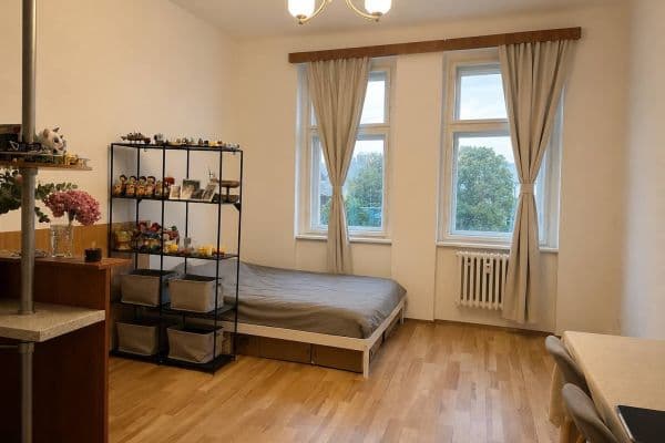 Studio flat to rent, 36 m², Vinohradská, Praha Studio flat to rent, 36 m², Vinohradská, Praha