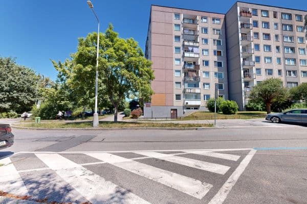 1 bedroom with open-plan kitchen flat for sale, 45 m², Lohniského, Praha 1 bedroom with open-plan kitchen flat for sale, 45 m², Lohniského, Praha