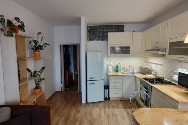 1 bedroom flat to rent, 39 m², Tatranská, Banská Bystrica 1 bedroom flat to rent, 39 m², Tatranská, Banská Bystrica