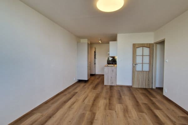 2 bedroom with open-plan kitchen flat to rent, 61 m², Markušova, Praha 2 bedroom with open-plan kitchen flat to rent, 61 m², Markušova, Praha