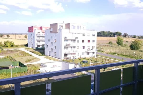 Studio flat to rent, 32 m², Václava Trojana, Praha Studio flat to rent, 32 m², Václava Trojana, Praha