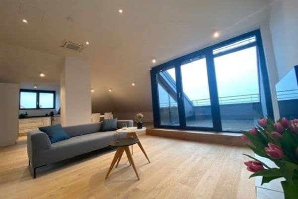 1 bedroom with open-plan kitchen flat to rent, 114 m², München, Bavaria 1 bedroom with open-plan kitchen flat to rent, 114 m², München, Bavaria