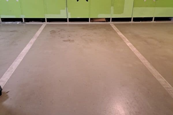 garage to rent, 12 m², Šaldova, Praha garage to rent, 12 m², Šaldova, Praha