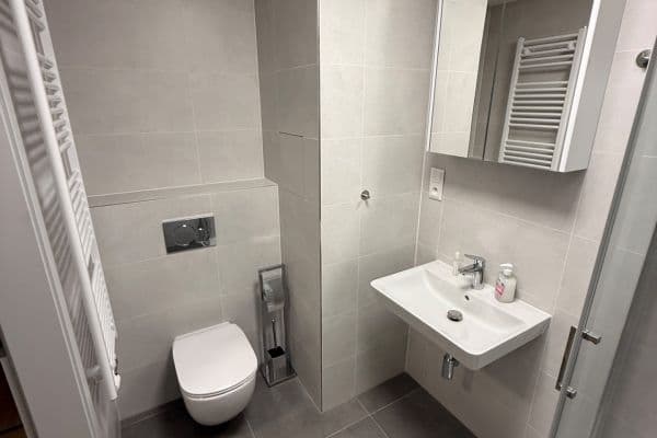 Studio flat to rent, 33 m², Jáchymovská, Praha Studio flat to rent, 33 m², Jáchymovská, Praha