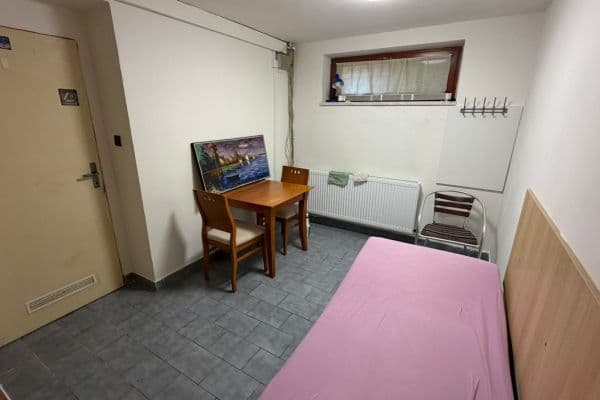 flat to rent, 15 m², Holšická, Praha flat to rent, 15 m², Holšická, Praha