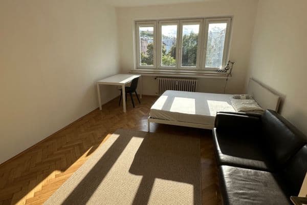 Studio flat to rent, 32 m², Prachnerova, Praha Studio flat to rent, 32 m², Prachnerova, Praha