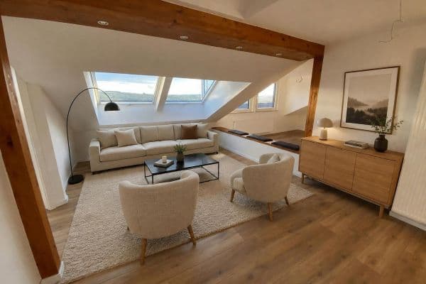 3 bedroom with open-plan kitchen flat to rent, 106 m², Nürtingen 3 bedroom with open-plan kitchen flat to rent, 106 m², Nürtingen