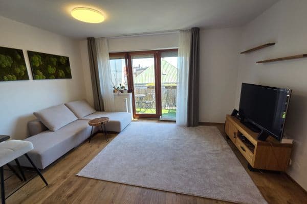 2 bedroom with open-plan kitchen flat to rent, 79 m², Ke Stírce, Praha 2 bedroom with open-plan kitchen flat to rent, 79 m², Ke Stírce, Praha