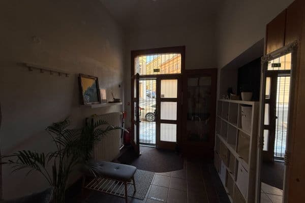 non-residential property to rent, 52 m², Prokopova, Praha non-residential property to rent, 52 m², Prokopova, Praha