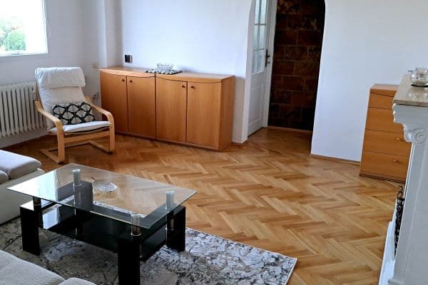 3 bedroom flat to rent, 65 m², Rumunská, Čelákovice 3 bedroom flat to rent, 65 m², Rumunská, Čelákovice
