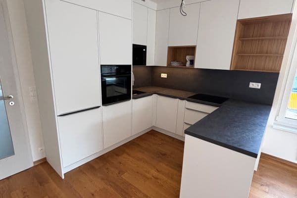 2 bedroom with open-plan kitchen flat to rent, 72 m², Kárníkova, Praha 2 bedroom with open-plan kitchen flat to rent, 72 m², Kárníkova, Praha