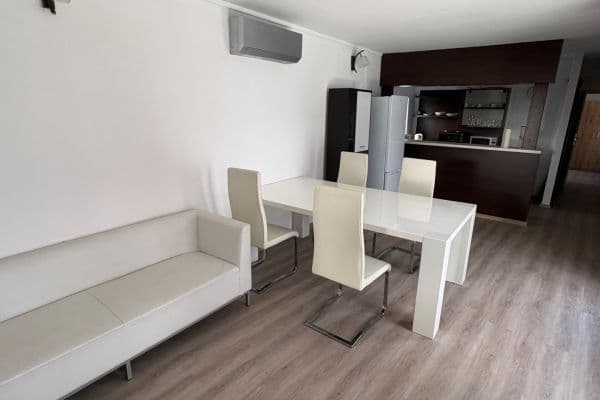 3 bedroom flat to rent, 60 m², Lazovná, Banská Bystrica 3 bedroom flat to rent, 60 m², Lazovná, Banská Bystrica