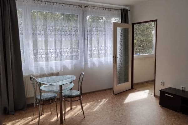1 bedroom flat to rent, 27 m², Polní, Hradec Králové 1 bedroom flat to rent, 27 m², Polní, Hradec Králové