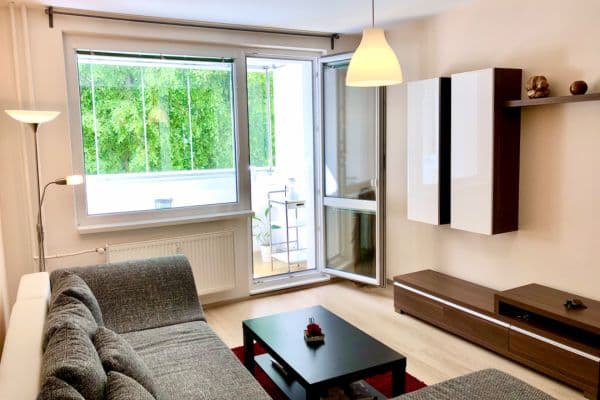 2 bedroom flat to rent, 64 m², U Koupaliště, Karlovy Vary 2 bedroom flat to rent, 64 m², U Koupaliště, Karlovy Vary