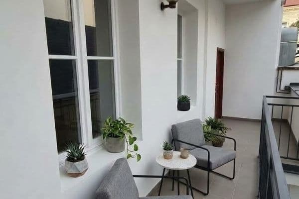 1 bedroom flat to rent, 50 m², Na Bělidle, Praha 1 bedroom flat to rent, 50 m², Na Bělidle, Praha