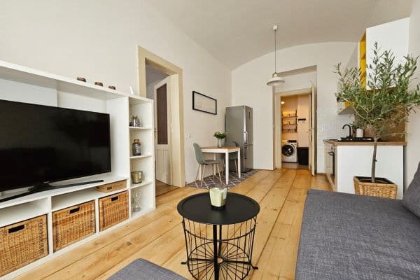 1 bedroom with open-plan kitchen flat for sale, 51 m², Bubenečská, Praha 1 bedroom with open-plan kitchen flat for sale, 51 m², Bubenečská, Praha