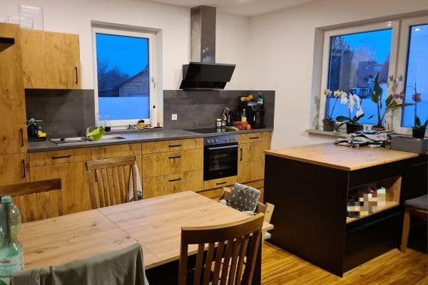 2 bedroom with open-plan kitchen flat to rent, 90 m², Bechhofen, Bavaria 2 bedroom with open-plan kitchen flat to rent, 90 m², Bechhofen, Bavaria