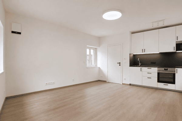 Studio flat to rent, 36 m², Lipová, SO POÚ Říčany Studio flat to rent, 36 m², Lipová, SO POÚ Říčany
