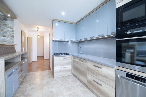 2 bedroom with open-plan kitchen flat to rent, 65 m², Zalužanská, Mladá Boleslav, Středočeský Region 2 bedroom with open-plan kitchen flat to rent, 65 m², Zalužanská, Mladá Boleslav, Středočeský Region