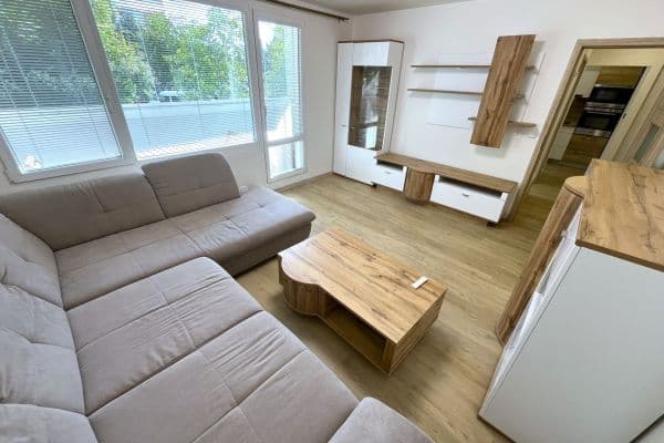 3 bedroom flat to rent, 62 m², Strnadova, Brno 3 bedroom flat to rent, 62 m², Strnadova, Brno