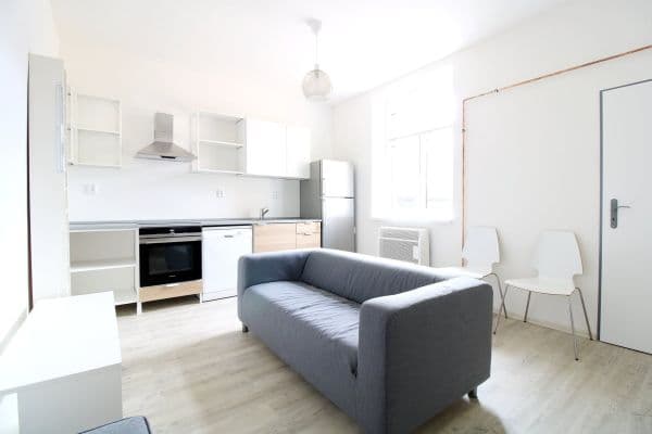 2 bedroom flat to rent, 61 m², Riegrova, Roztoky 2 bedroom flat to rent, 61 m², Riegrova, Roztoky