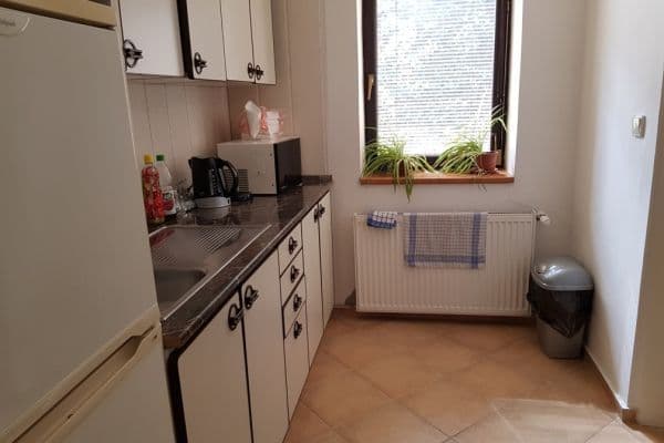 3 bedroom flat to rent, 90 m², Vančurova, Brno 3 bedroom flat to rent, 90 m², Vančurova, Brno
