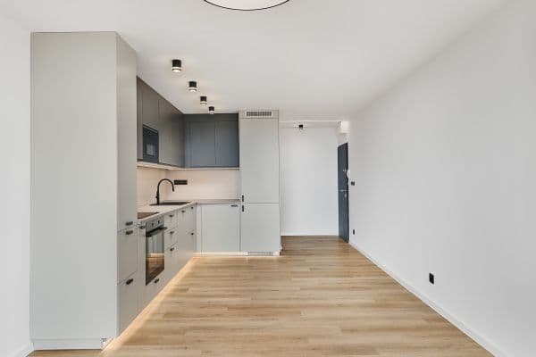 3 bedroom with open-plan kitchen flat for sale, 82 m², Zrzavého, Praha 3 bedroom with open-plan kitchen flat for sale, 82 m², Zrzavého, Praha