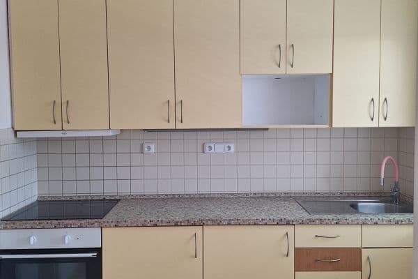 2 bedroom flat to rent, 46 m², Úhonická, Jeneč 2 bedroom flat to rent, 46 m², Úhonická, Jeneč