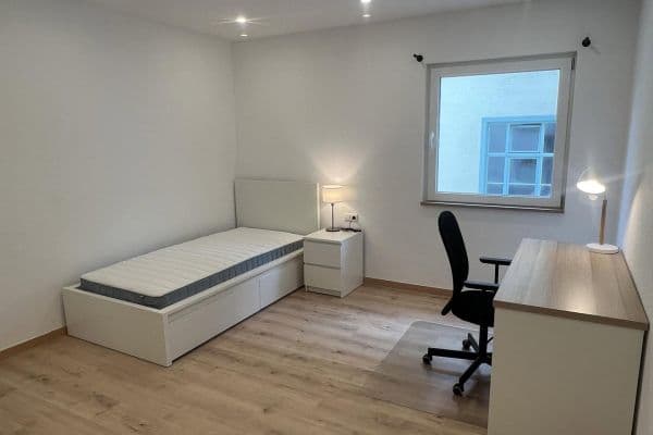 4 bedroom flat to rent, 105 m², Esslingen am Neckar 4 bedroom flat to rent, 105 m², Esslingen am Neckar