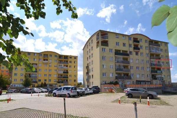 1 bedroom with open-plan kitchen flat for sale, 53 m², V Honech, SO POÚ Odolena Voda 1 bedroom with open-plan kitchen flat for sale, 53 m², V Honech, SO POÚ Odolena Voda