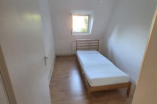 2 bedroom flat to rent, 45 m², Moselstraße 35, Duisburg, North Rhine-Westphalia 2 bedroom flat to rent, 45 m², Moselstraße 35, Duisburg, North Rhine-Westphalia