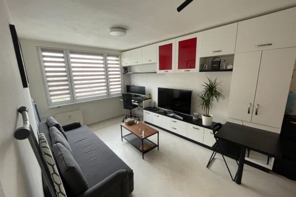 1 bedroom with open-plan kitchen flat for sale, 40 m², Jetelová, Praha 1 bedroom with open-plan kitchen flat for sale, 40 m², Jetelová, Praha