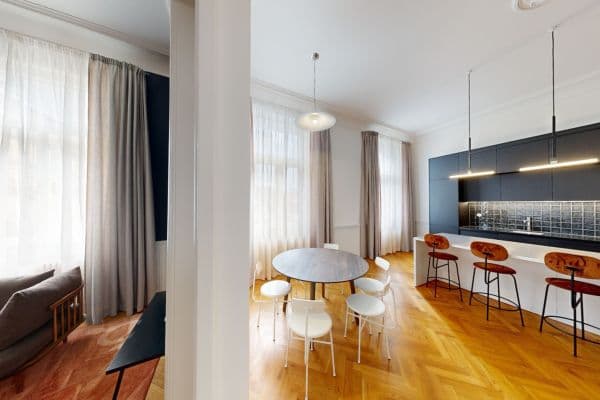 3 bedroom flat to rent, 135 m², náměstí Franze Kafky, Praha 3 bedroom flat to rent, 135 m², náměstí Franze Kafky, Praha