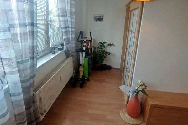 Studio flat for sale, 36 m², Hnězdenská, Praha Studio flat for sale, 36 m², Hnězdenská, Praha