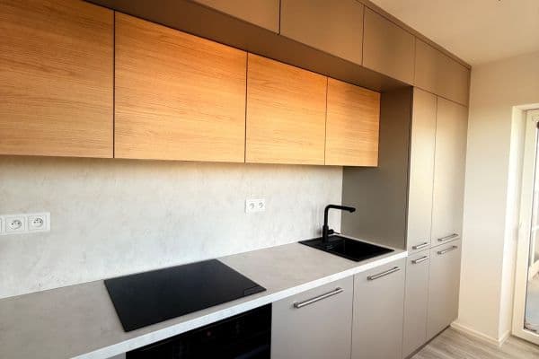 2 bedroom with open-plan kitchen flat to rent, 64 m², Severní, Hradec Králové 2 bedroom with open-plan kitchen flat to rent, 64 m², Severní, Hradec Králové