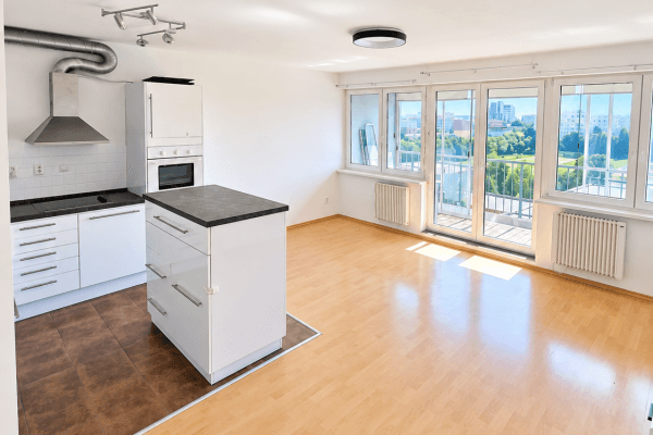 2 bedroom with open-plan kitchen flat for sale, 76 m², Fryčovická, Praha 2 bedroom with open-plan kitchen flat for sale, 76 m², Fryčovická, Praha