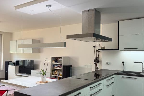 2 bedroom with open-plan kitchen flat for sale, 87 m², Symfonická, Praha 2 bedroom with open-plan kitchen flat for sale, 87 m², Symfonická, Praha