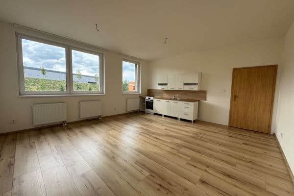2 bedroom with open-plan kitchen flat to rent, 73 m², SO POÚ Hrádek nad Nisou 2 bedroom with open-plan kitchen flat to rent, 73 m², SO POÚ Hrádek nad Nisou