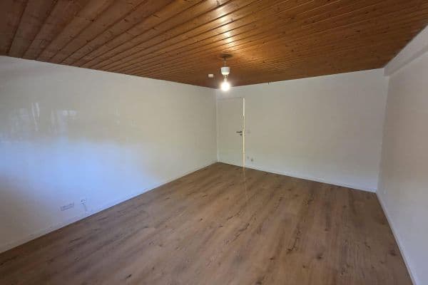 1 bedroom flat to rent, 25 m², Spielbergerstr. 32, Zuffenhausen 1 bedroom flat to rent, 25 m², Spielbergerstr. 32, Zuffenhausen