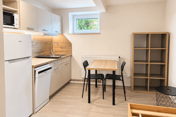 Studio flat to rent, 20 m², Na Moklině, Praha Studio flat to rent, 20 m², Na Moklině, Praha