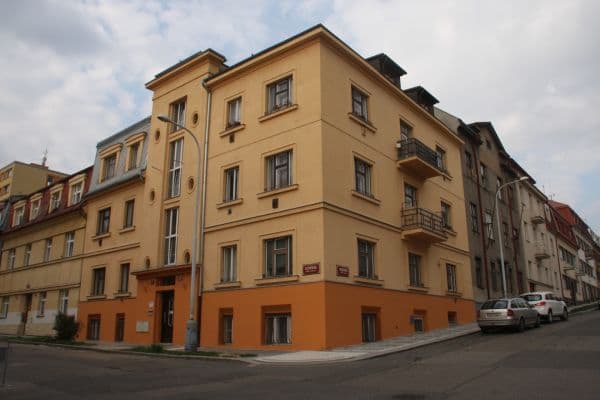 1 bedroom flat to rent, 40 m², Cetyňská, Praha 1 bedroom flat to rent, 40 m², Cetyňská, Praha