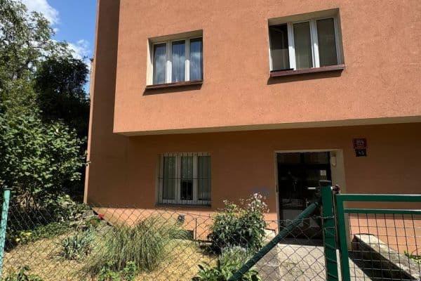 1 bedroom flat for sale, 38 m², 28. pluku, Praha 1 bedroom flat for sale, 38 m², 28. pluku, Praha