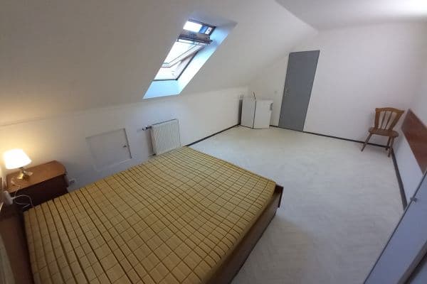 Studio flat to rent, 32 m², Bělohorská, Praha Studio flat to rent, 32 m², Bělohorská, Praha