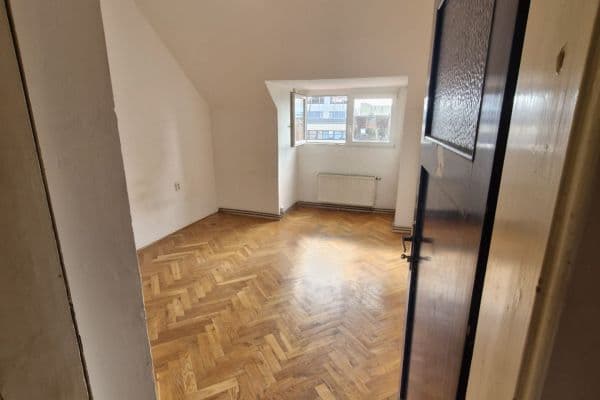 2 bedroom flat to rent, 50 m², 5. května, Praha 2 bedroom flat to rent, 50 m², 5. května, Praha