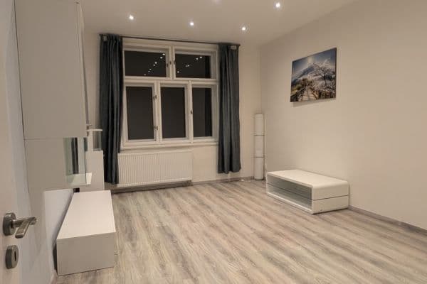 2 bedroom flat to rent, 59 m², Jaurisova, Praha 2 bedroom flat to rent, 59 m², Jaurisova, Praha