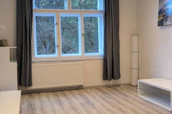 2 bedroom flat to rent, 59 m², Jaurisova, Praha 2 bedroom flat to rent, 59 m², Jaurisova, Praha