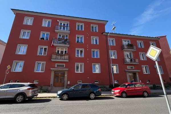 Studio flat to rent, 23 m², Partyzánská, Chomutov, Ústecký Region Studio flat to rent, 23 m², Partyzánská, Chomutov, Ústecký Region