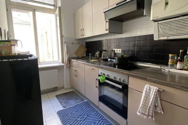 1 bedroom flat to rent, 46 m², Rheinstr. 52, Wiesbaden, Hesse 1 bedroom flat to rent, 46 m², Rheinstr. 52, Wiesbaden, Hesse