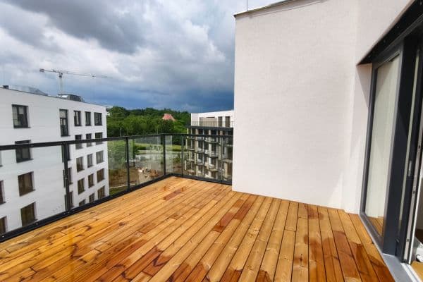 4 bedroom with open-plan kitchen flat for sale, 119 m², Veselovského, Praha 4 bedroom with open-plan kitchen flat for sale, 119 m², Veselovského, Praha
